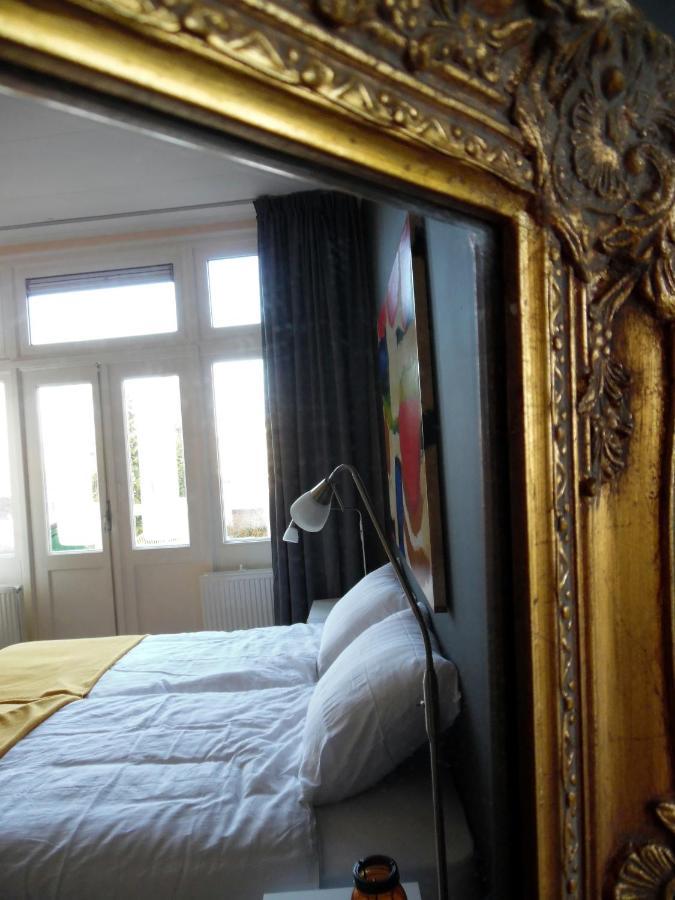 Hus Bed & Breakfast Leeuwarden Ngoại thất bức ảnh